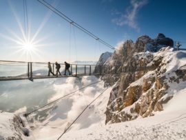 Suspension bridge to the Ice Palace
